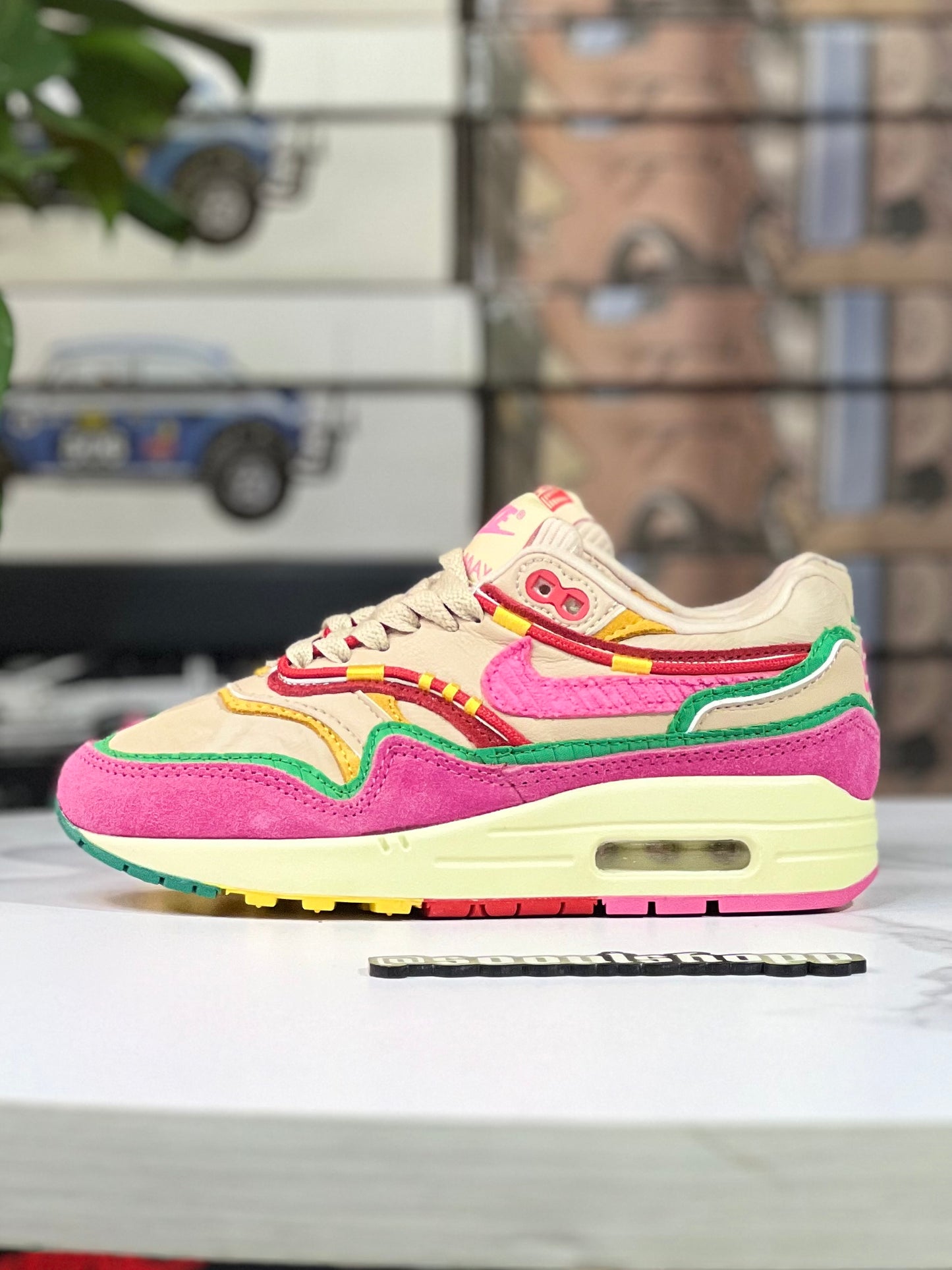 Nike Air Max 1 "Familia"