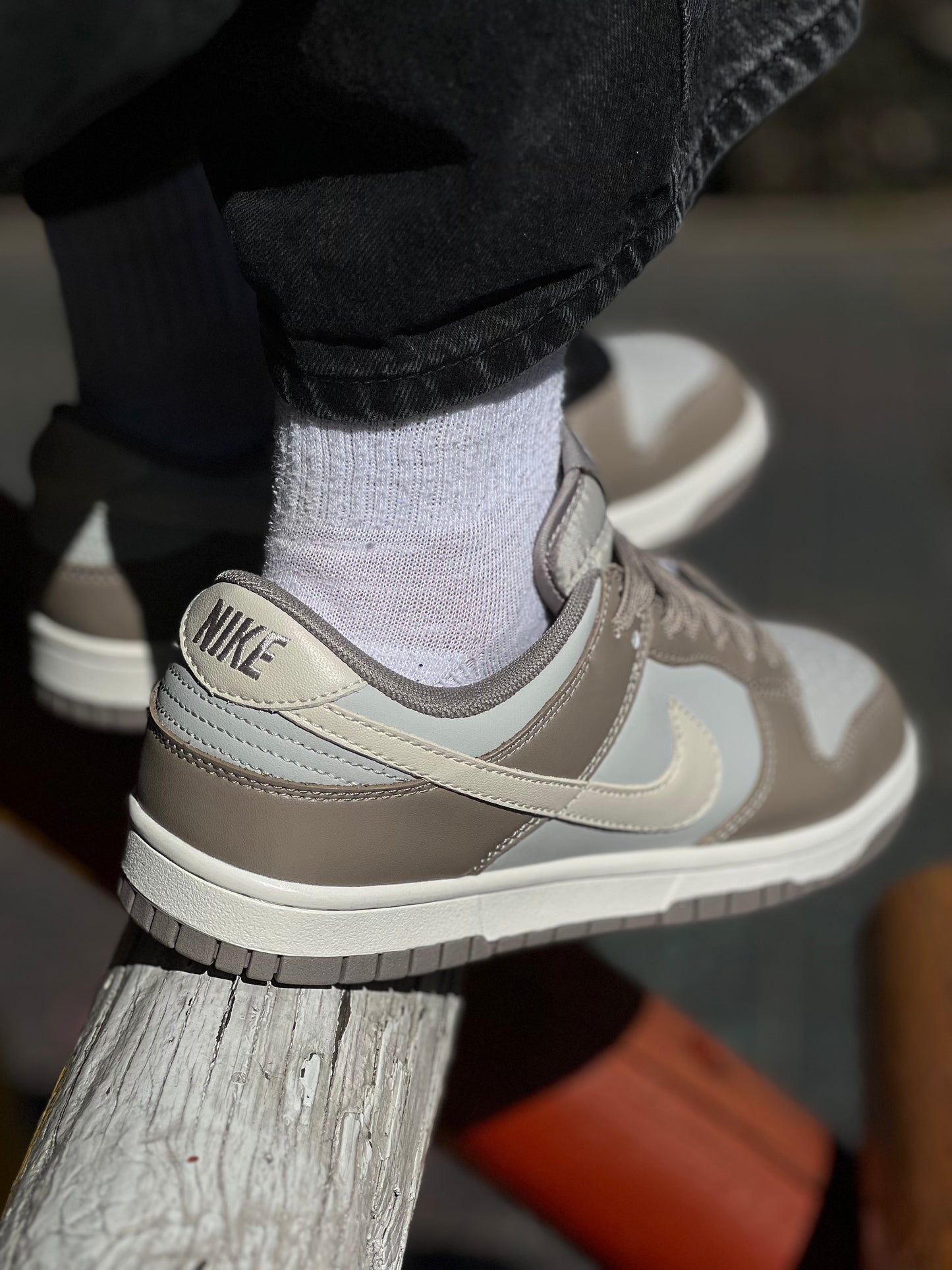 Nike Dunk Low Moon Fossil