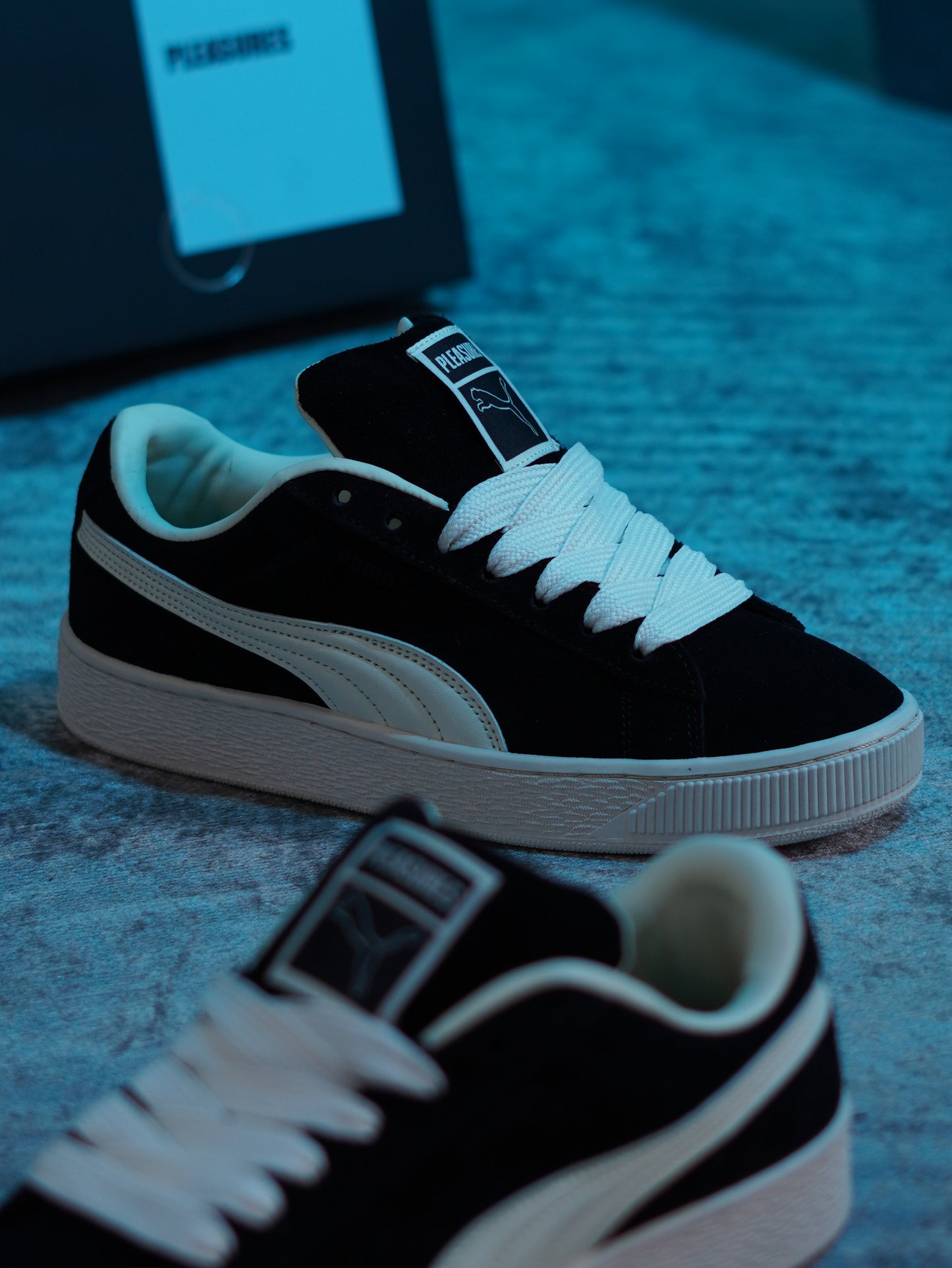 PUMA SUEDE XL X PLEASURES