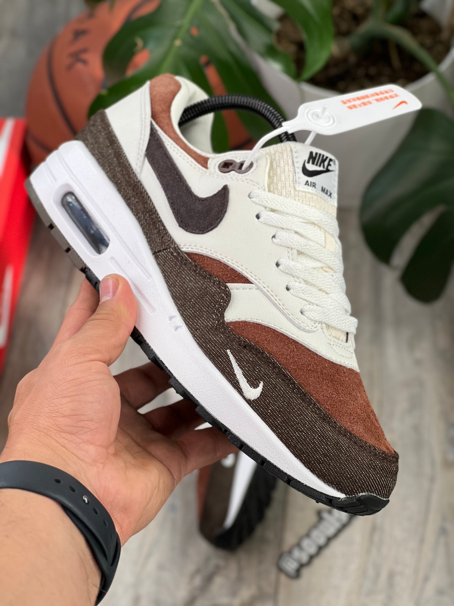 Nike Air Max 1
size? Exclusive Considered