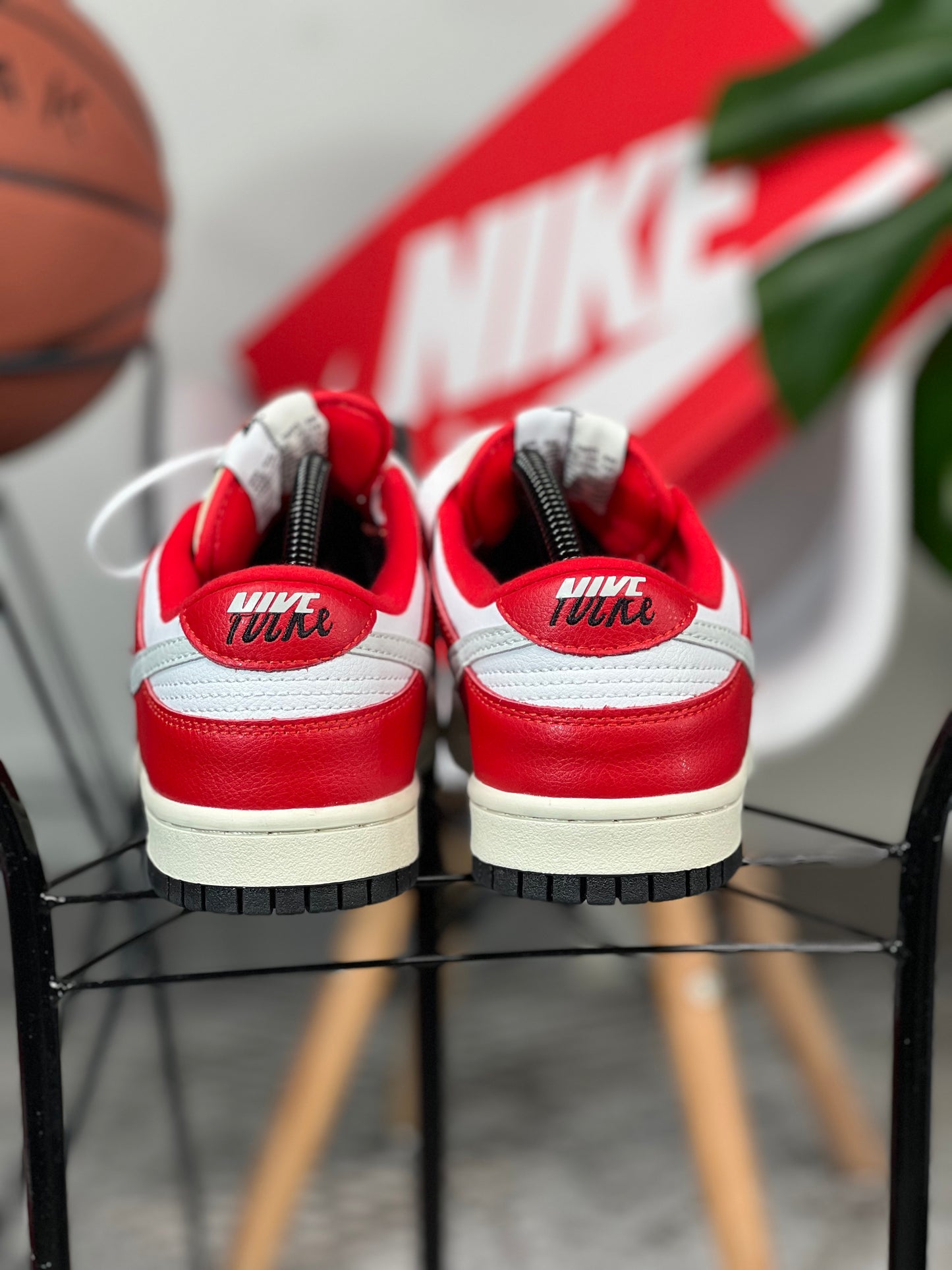 Nike Dunk Low Chicago Split