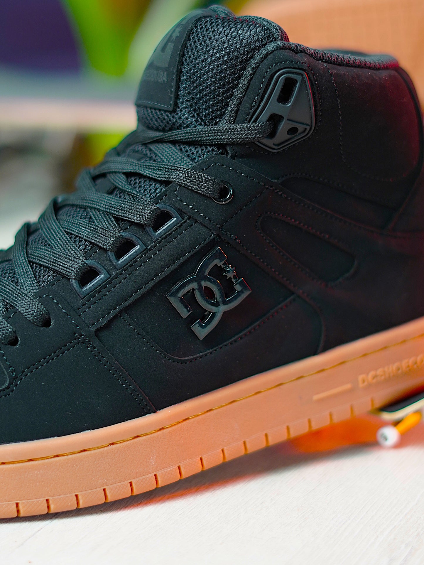 DC Pure High / Black Gum