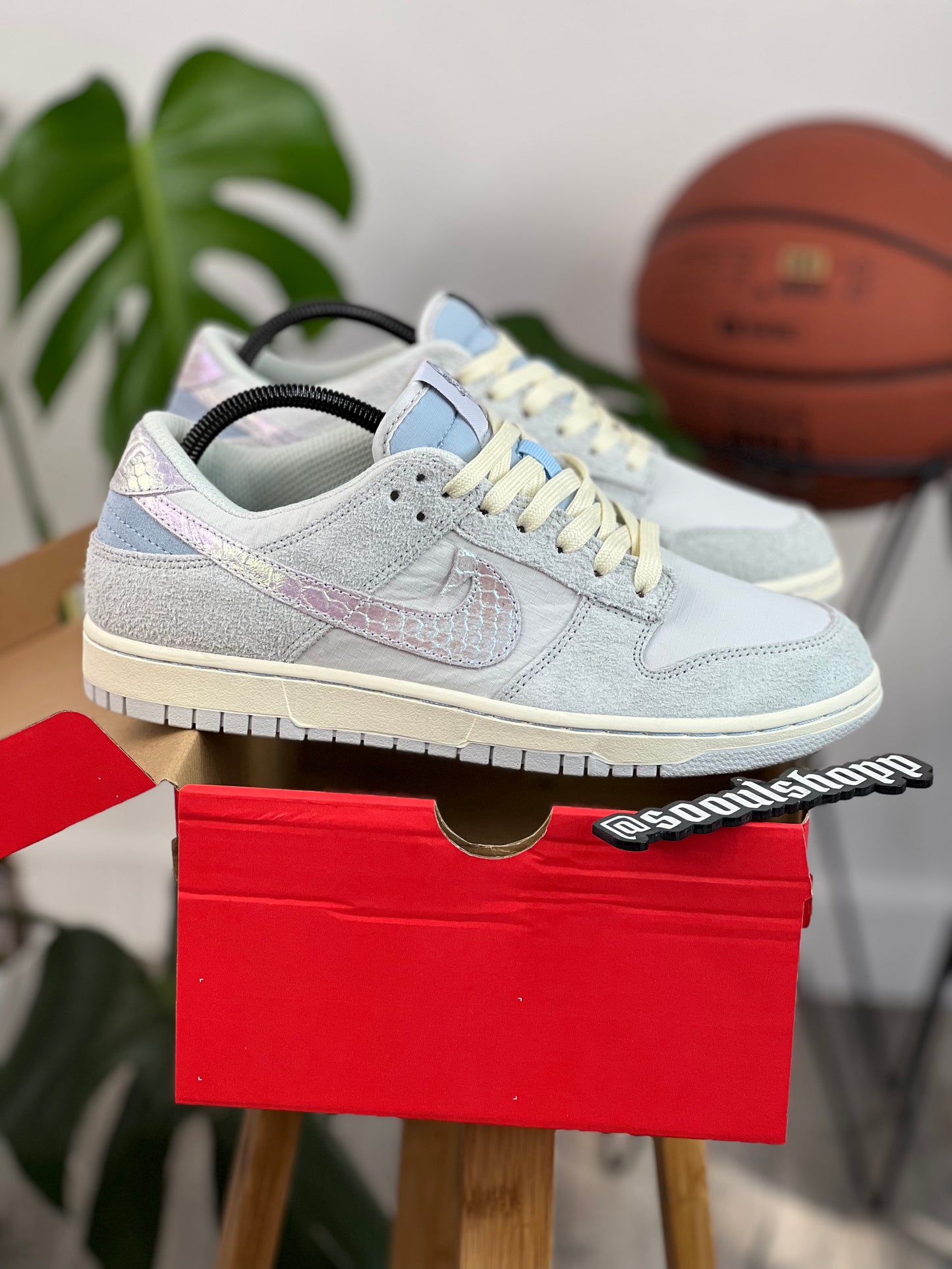 Nike Dunk Low SE Gone Fishing